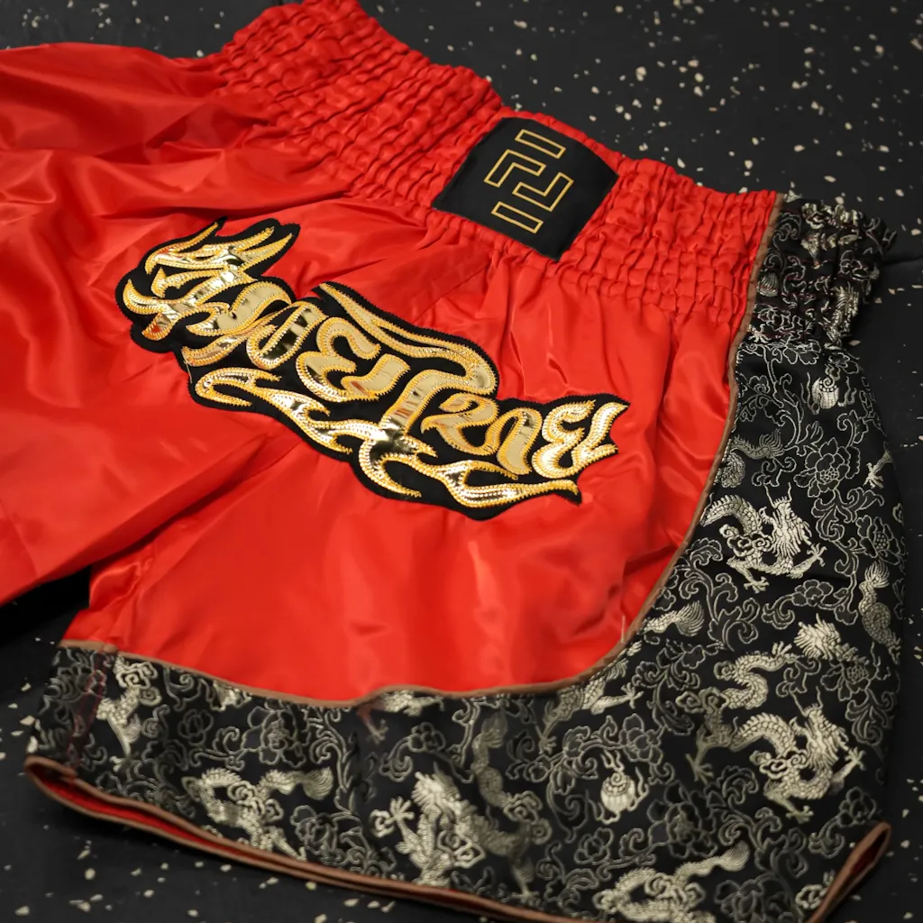 Short de Muay Thai combinado