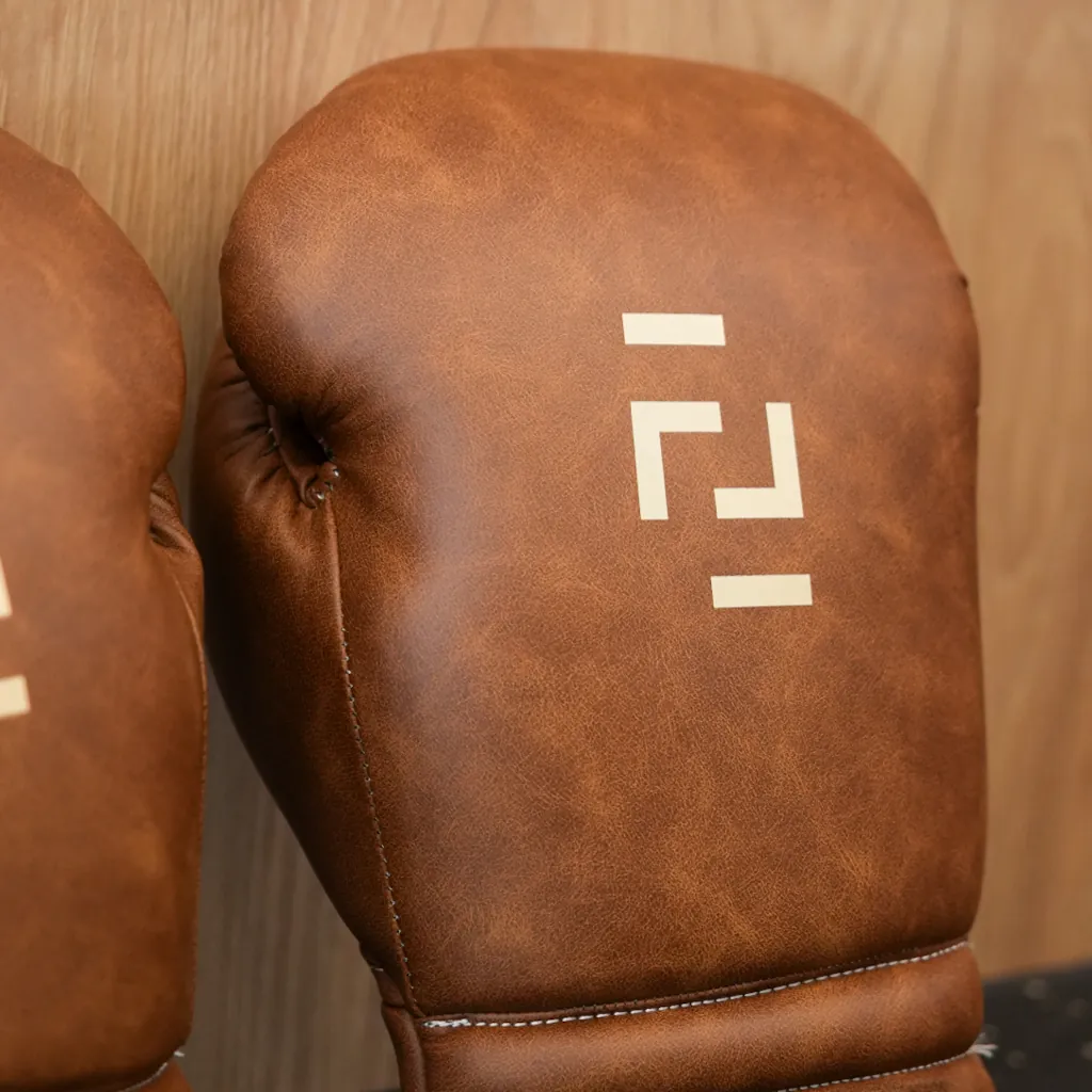 Guantes de boxeo de microfibra con cordones