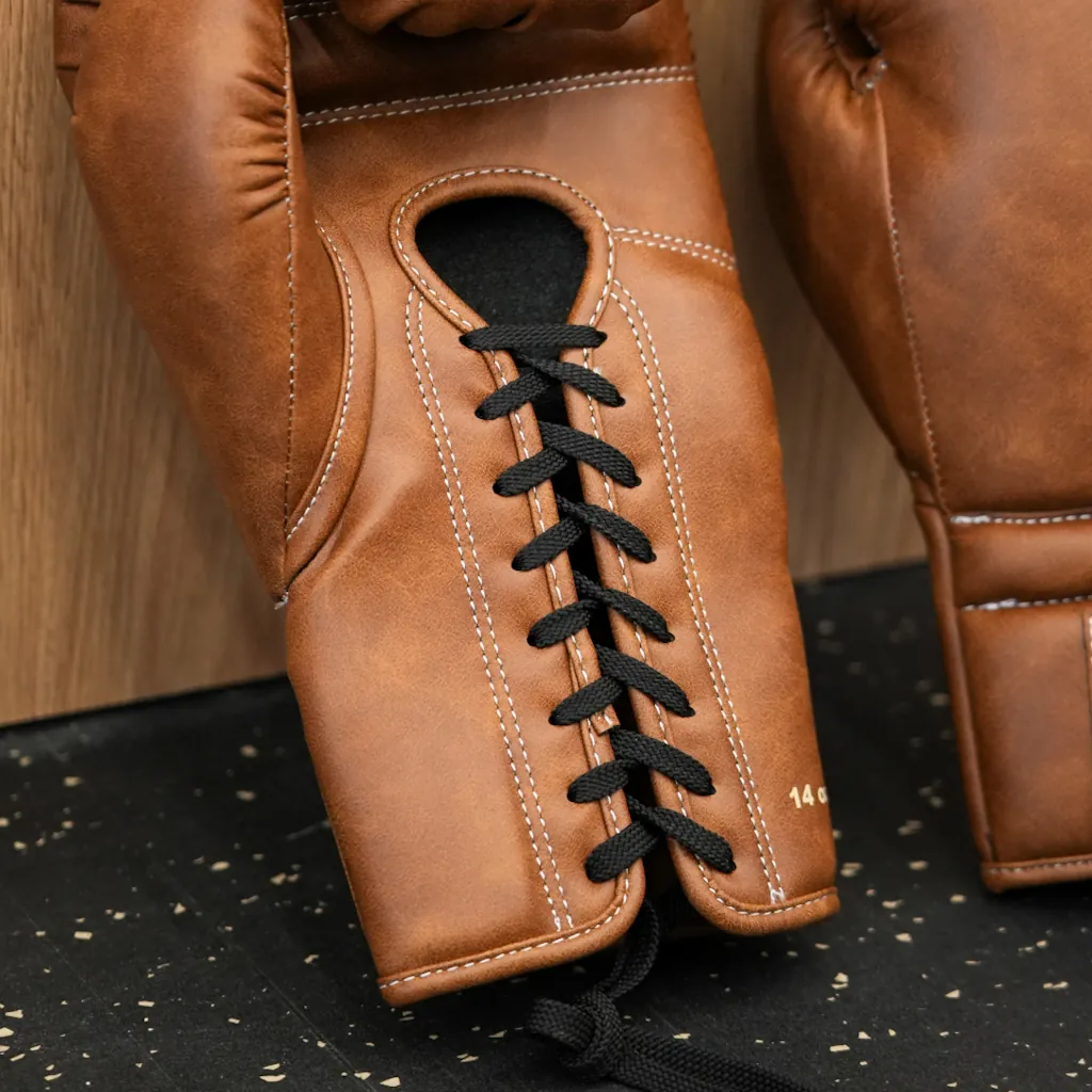 Guantes de boxeo de microfibra con cordones